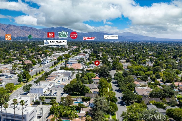 2175 Roanoke Road, San Marino CA: https://media.crmls.org/medias/8c7fe4d7-c5af-418f-a99d-730760af0aa9.jpg