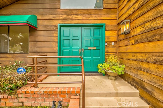 Detail Gallery Image 4 of 58 For 1113 Steinhart Ave, Redondo Beach,  CA 90278 - 3 Beds | 3 Baths