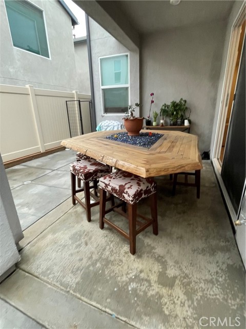 24269 Sonieta Court, Corona CA: https://media.crmls.org/medias/8c8067ac-a0e2-463d-9405-23a904630adc.jpg