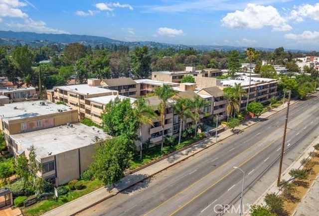 Detail Gallery Image 18 of 22 For 17000 Burbank Bld #214,  Encino,  CA 91316 - 1 Beds | 1 Baths