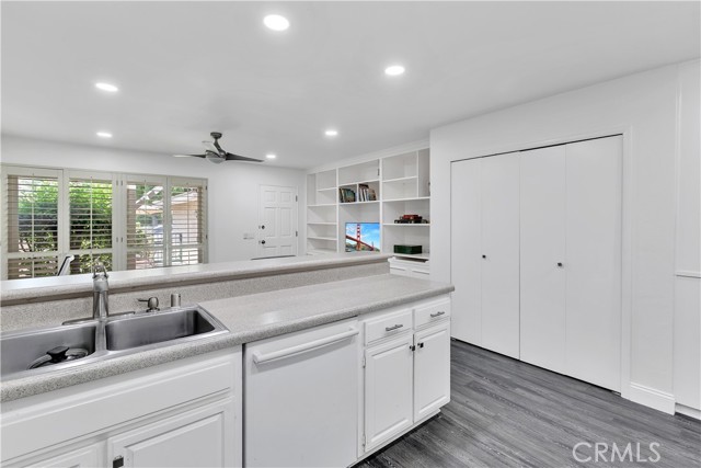 Detail Gallery Image 12 of 24 For 2133 Crespi Ln, Westlake Village,  CA 91361 - 2 Beds | 2 Baths