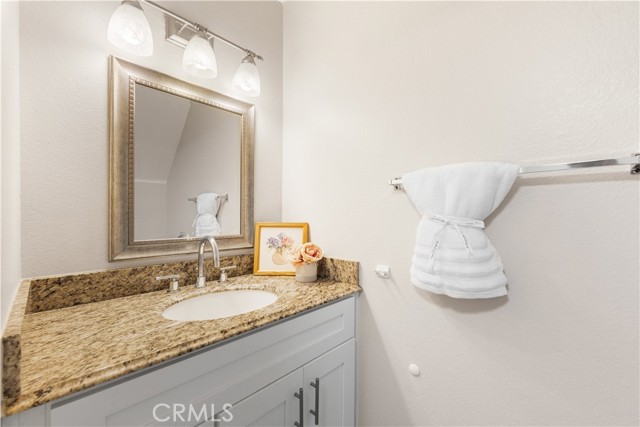 150 Diamond #B Street, Arcadia CA: https://media.crmls.org/medias/8c817fbe-89d0-43ed-9384-e1f4a0711875.jpg