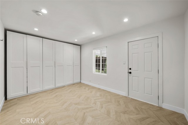 10341 Mcclemont Avenue, Tujunga CA: https://media.crmls.org/medias/8c838039-ef69-4171-9624-ce751664b200.jpg