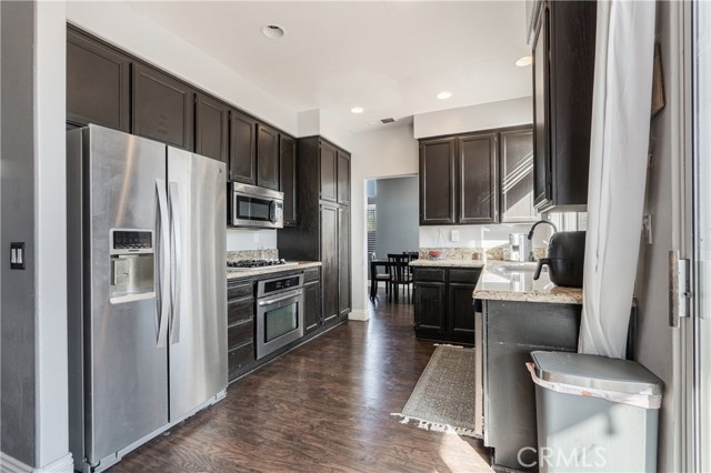 45077 Corte Bravo, Temecula CA: https://media.crmls.org/medias/8c844017-3c53-44cc-9600-8fed5a8fde3e.jpg
