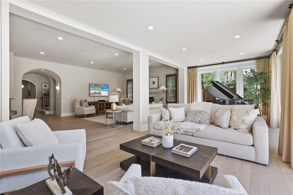 MLS #OC26151674 image #24