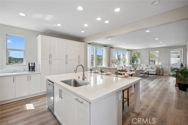 25 Jarano Street, Rancho Mission Viejo, CA, 92694 25 Jarano Street, Rancho Mission Viejo, CA, 92694