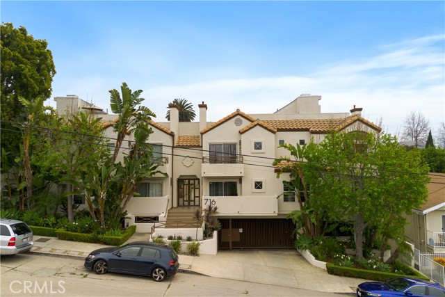 716 Maltman Avenue, Los Angeles CA: https://media.crmls.org/medias/8c866f1c-b18f-4153-84df-16d2b249ff1f.jpg