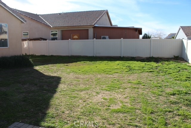 Detail Gallery Image 5 of 38 For 11748 Galewood St, Adelanto,  CA 92301 - 4 Beds | 3 Baths