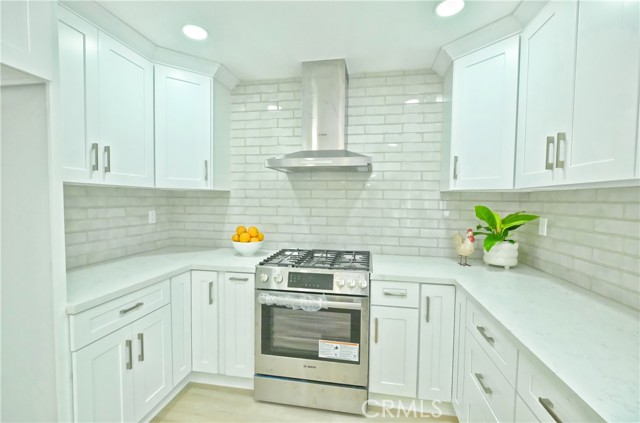 16329 Cherry Fall Lane, Cerritos CA: https://media.crmls.org/medias/8c8704dc-5e74-4000-96b7-c4bbafeed430.jpg