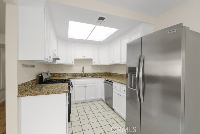 Detail Gallery Image 11 of 33 For 4332 Naranja a,  Chino,  CA 91710 - 3 Beds | 2 Baths