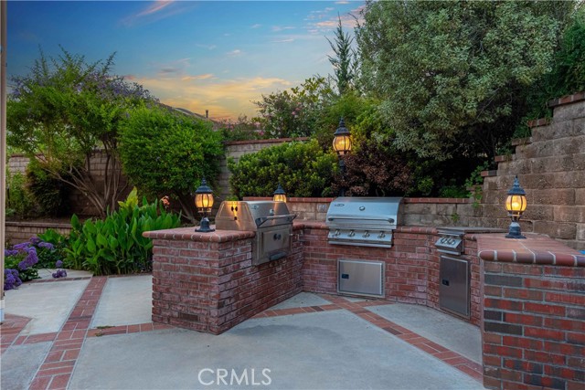 6805 Aviano Drive, Camarillo CA: https://media.crmls.org/medias/8c87d6ef-e21c-4b75-91f6-e56174e54cd5.jpg