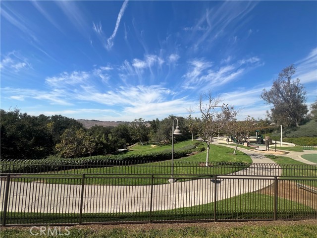 104 Seacountry Lane, Rancho Santa Margarita CA: https://media.crmls.org/medias/8c8995f2-600d-464b-a093-6e1542a56168.jpg