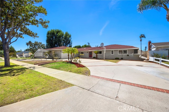 Detail Gallery Image 3 of 55 For 3401 Madonna Dr, Fullerton,  CA 92835 - 4 Beds | 3 Baths