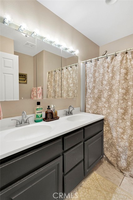 Detail Gallery Image 32 of 64 For 11331 Pasco Rd, Apple Valley,  CA 92308 - 4 Beds | 2/1 Baths