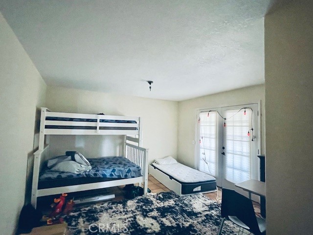 https://media.crmls.org/medias/8c8bd971-27b3-44e0-b6d1-644d6ceb716a.jpg?preset=X-Large
