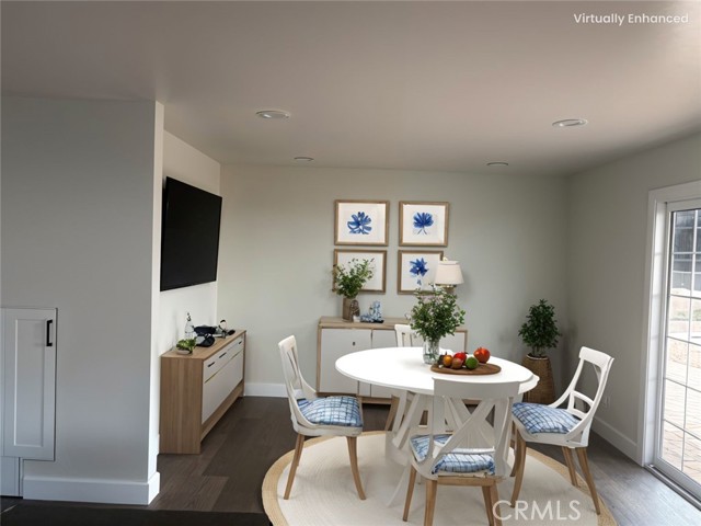 Detail Gallery Image 3 of 5 For 2345 W 232nd, Torrance,  CA 90501 - 4 Beds | 3 Baths