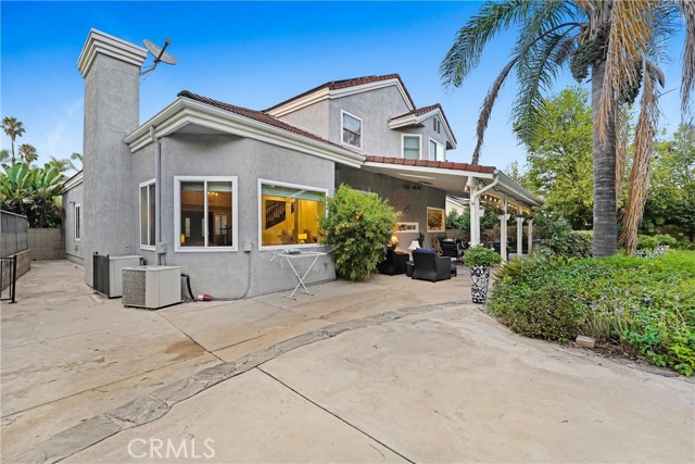 3866 Hunter Crest Court, Moorpark CA: https://media.crmls.org/medias/8c8cbbac-7a7b-4d76-ac84-0edec2ed1ab4.jpg