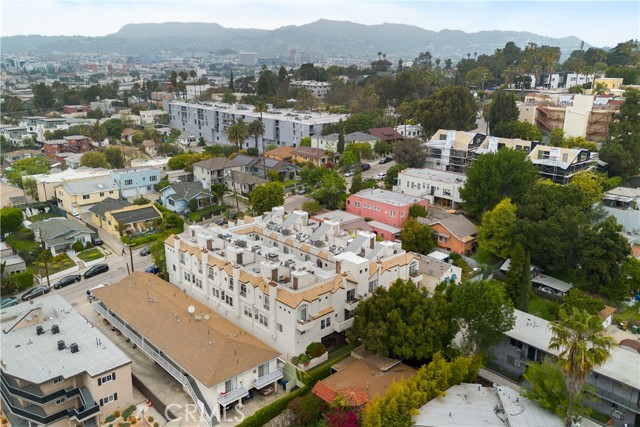 716 Maltman Avenue, Los Angeles CA: https://media.crmls.org/medias/8c8da401-6ab5-49ab-997a-2a775c5064cd.jpg