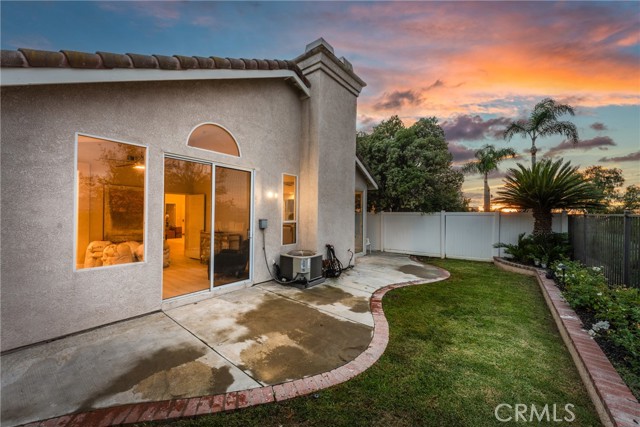 Image 28 of 38 For 911 Firefly  