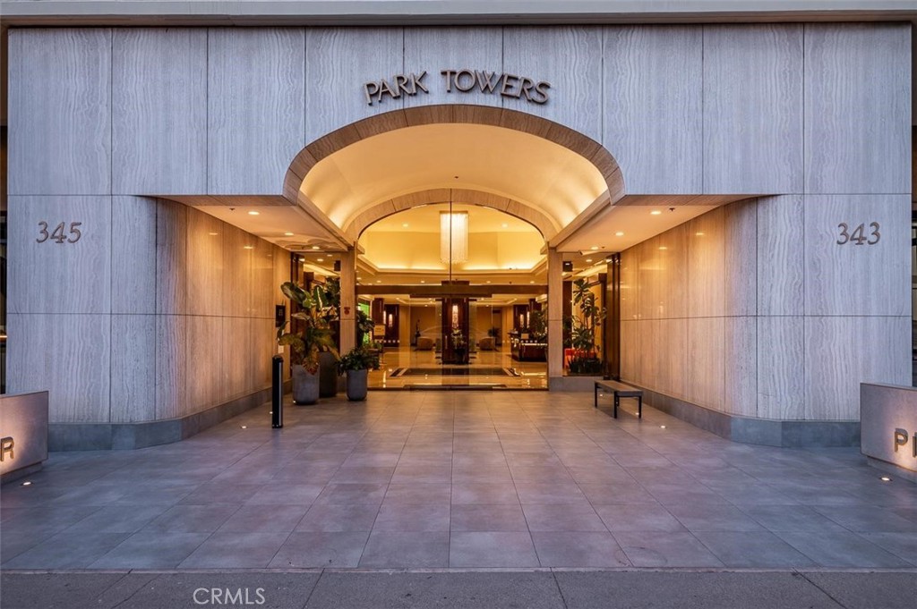 343 Pioneer Drive #1703