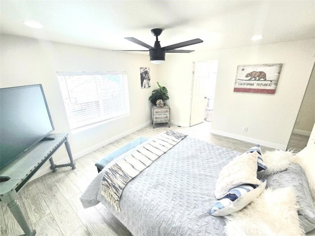 Detail Gallery Image 17 of 58 For 21752 Pacific Coast Hwy 11a,  Huntington Beach,  CA 92646 - 3 Beds | 2 Baths