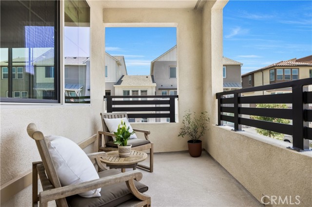 111 Juniper Drive, Rancho Mission Viejo CA: https://media.crmls.org/medias/8c8ebbb1-b8f8-43be-b104-350456de908c.jpg