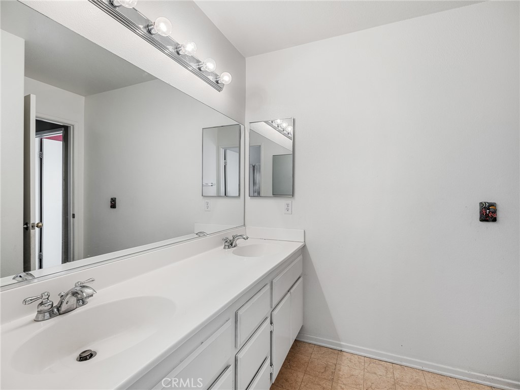 MLS #IG25270674 image #21