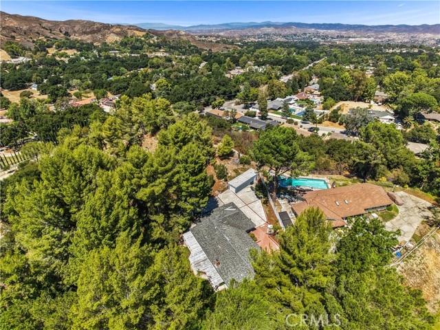 15857 Beaver Run Road, Canyon Country CA: https://media.crmls.org/medias/8c8f4b70-7448-42b4-9f86-64e8285f2ef1.jpg