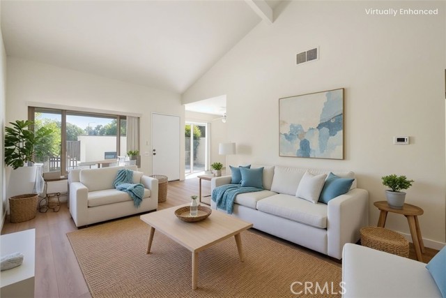 Detail Gallery Image 2 of 36 For 25705 Player Dr, Valencia,  CA 91355 - 2 Beds | 2 Baths