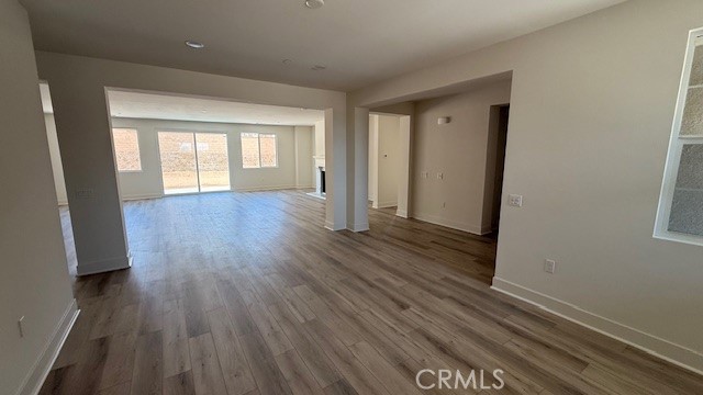 5859 Saddlehorn Lane, Jurupa Valley CA: https://media.crmls.org/medias/8c91f595-8e4c-4433-a984-cd3f18aab50d.jpg