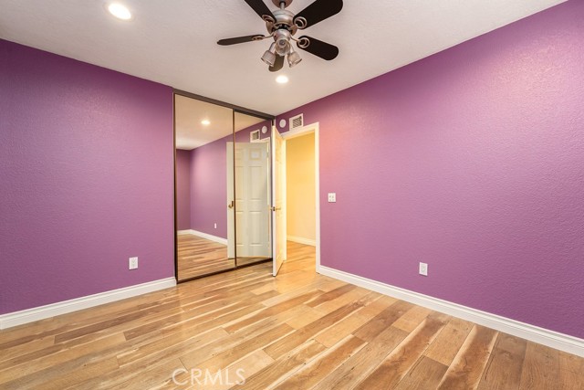 24161 Kathy Avenue, Lake Forest CA: https://media.crmls.org/medias/8c920dc1-b051-4a6f-8b04-204c2dba28dc.jpg