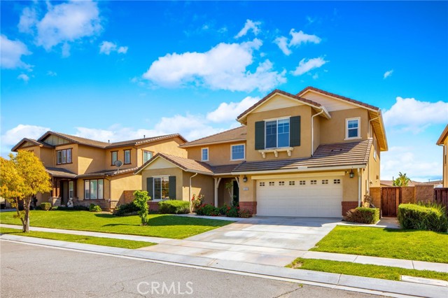 Detail Gallery Image 3 of 55 For 10836 Portofino, Riverside,  CA 92503 - 5 Beds | 3 Baths