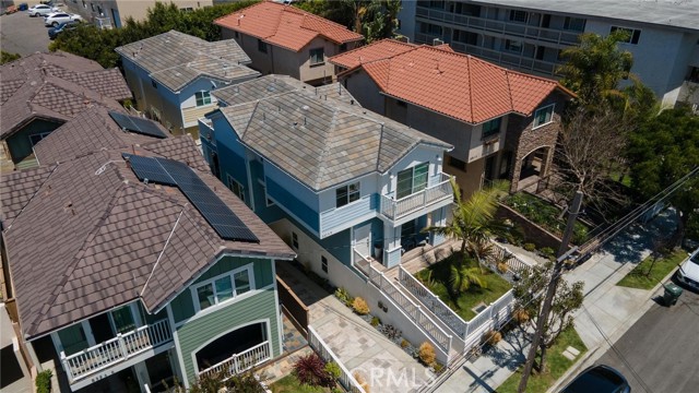 530 Francisca Avenue, Redondo Beach, California 90277, 4 Bedrooms Bedrooms, ,4 BathroomsBathrooms,Residential,For Sale,Francisca,SB25033135