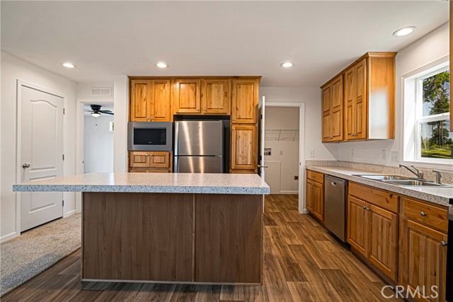 Detail Gallery Image 9 of 23 For 1227 Nunneley, Paradise,  CA 95969 - 3 Beds | 2 Baths