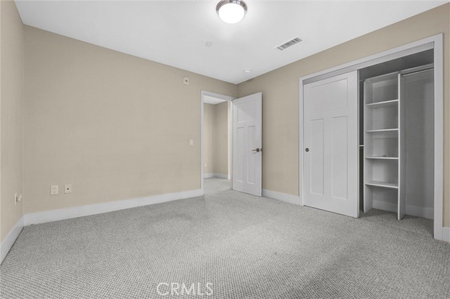547 N Wilson Avenue, Pasadena CA: https://media.crmls.org/medias/8c92f592-643a-422a-a944-79ca9c5c58e7.jpg