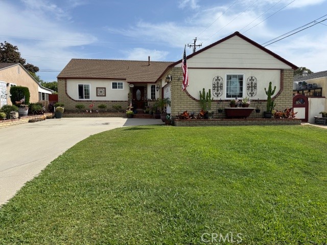 9912 Muroc Street, Bellflower CA: https://media.crmls.org/medias/8c92f895-1a2c-4b05-943b-0a446ed866f2.jpg