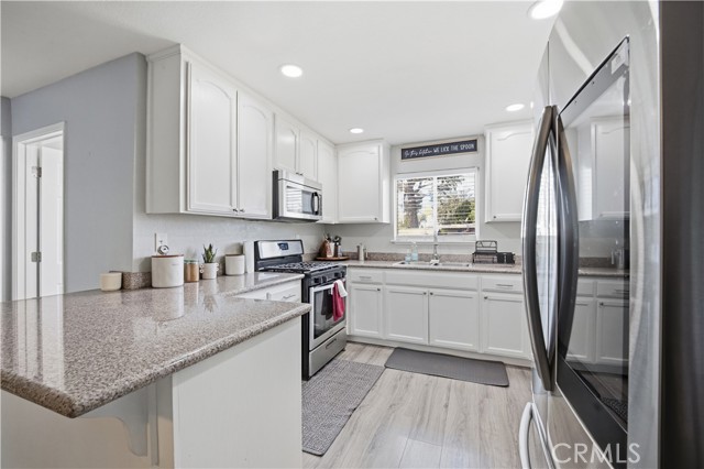 Detail Gallery Image 9 of 32 For 2371 3rd, Atwater,  CA 95301 - 3 Beds | 2 Baths
