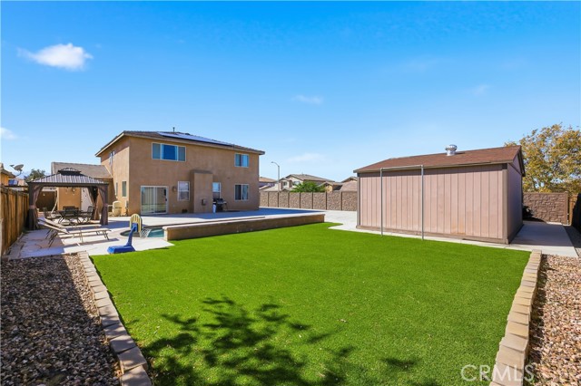 Detail Gallery Image 33 of 50 For 13385 Dunwood, Victorville,  CA 92392 - 4 Beds | 3 Baths