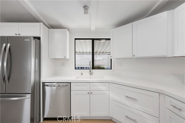 Detail Gallery Image 14 of 37 For 692 N Adele St #103,  Orange,  CA 92867 - 2 Beds | 2 Baths