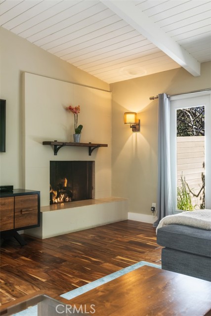 Detail Gallery Image 23 of 60 For 11922 Sunshine Ter, Studio City,  CA 91604 - 3 Beds | 2 Baths