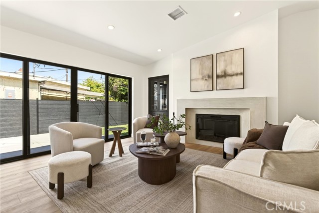 Detail Gallery Image 5 of 38 For 2880 Foss Ave, Arcadia,  CA 91006 - 3 Beds | 2 Baths