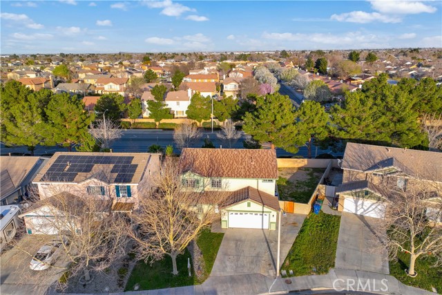 Detail Gallery Image 3 of 44 For 45620 Barham Ave, Lancaster,  CA 93534 - 5 Beds | 2/1 Baths