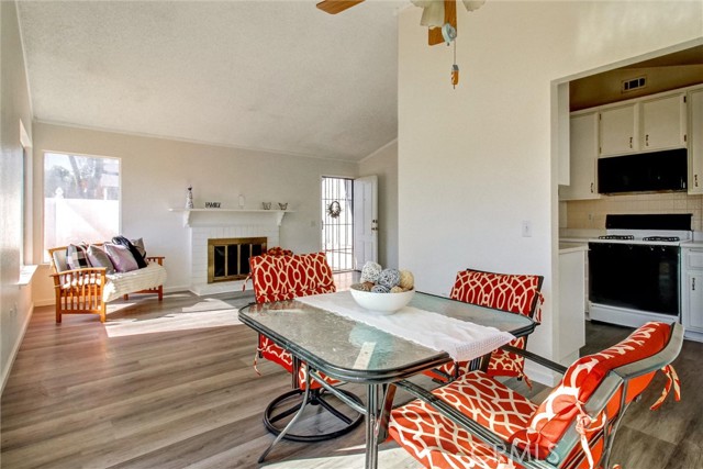 Detail Gallery Image 10 of 25 For 14934 Curry, Moreno Valley,  CA 92553 - 3 Beds | 2 Baths