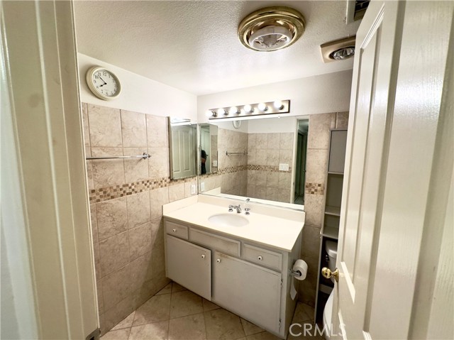4501 Cedros Avenue, Sherman Oaks CA: https://media.crmls.org/medias/8c977104-a560-4a62-9eb3-fad77c0be5fd.jpg