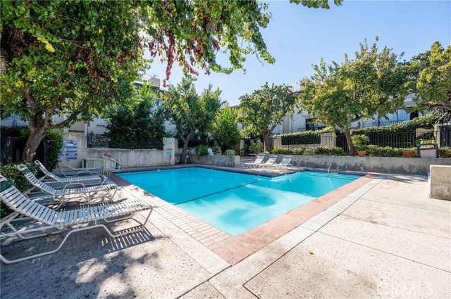 Detail Gallery Image 34 of 38 For 7137 Shoup Avenue #39,  West Hills,  CA 91307 - 3 Beds | 2/1 Baths