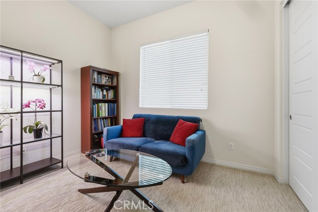 Detail Gallery Image 26 of 46 For 4977 Hydepark, Agoura Hills,  CA 91301 - 4 Beds | 2/1 Baths