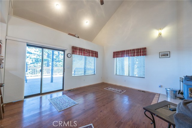 Image 18 of 46 For 7501 Yosemite Park