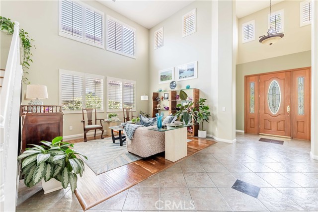 17 Ponte Brava, Lake Elsinore CA: https://media.crmls.org/medias/8c9b1880-c8a2-4ca0-808d-6b14c782f913.jpg