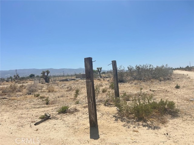 0 Tokay Road, Phelan CA: https://media.crmls.org/medias/8c9c583a-4eec-411c-87b6-28929993c3e9.jpg