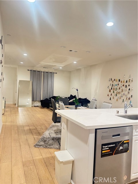 Detail Gallery Image 2 of 23 For 6970 Crimson, Buena Park,  CA 90621 - 4 Beds | 3/1 Baths